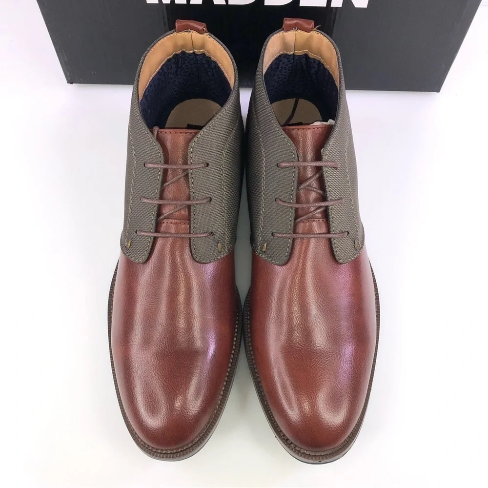 Steve Madden Hinton Men Plain Toe Chukka Boots Size US 9.5 Cognac